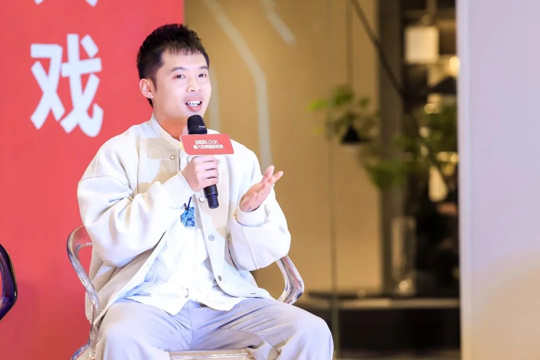 16493162287055229DF7.jpg 640.jpg