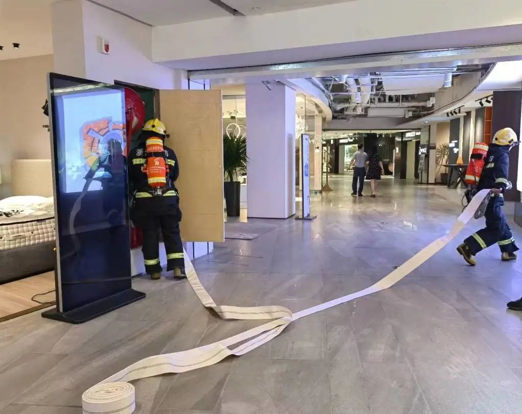 1669008552534973nB8q.jpeg 640-1.jpeg